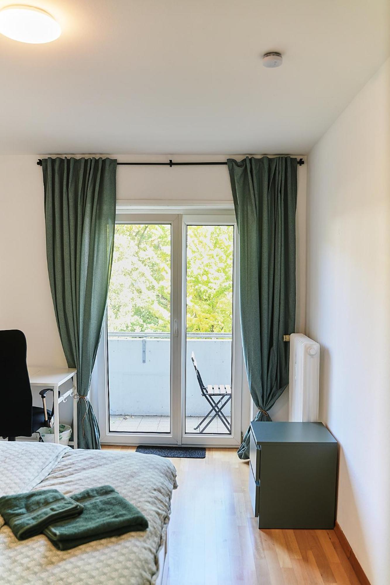 N2 Centrally Located 3-Room Apartment With Balcony Or Individual Rooms カールスルーエ エクステリア 写真